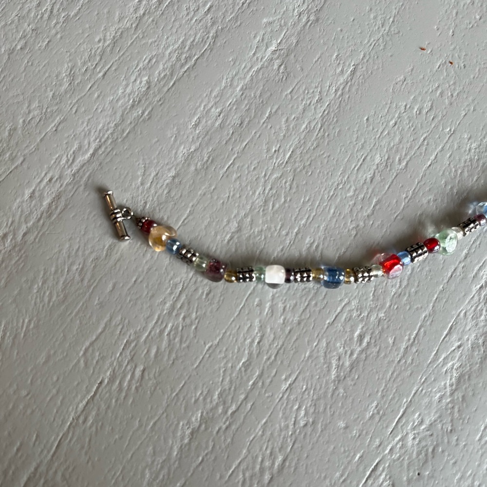 Artisan Multicolor Glass Beaded Bracelet Silver Toggle Clasp - Picture 4 of 6